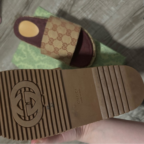 gucci platform sandals - Picture 2 of 4